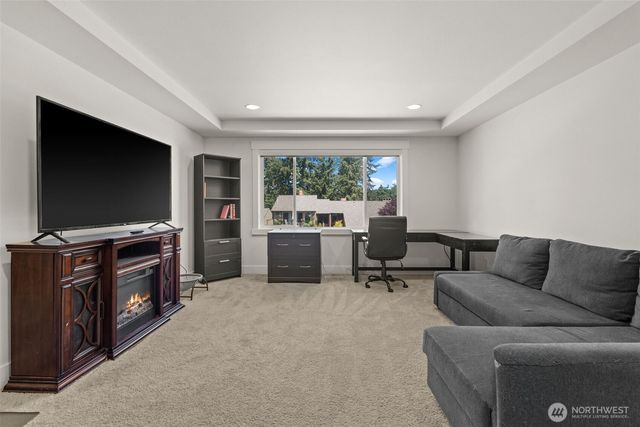 7708 Zircon Drive SW, Lakewood, WA 98489