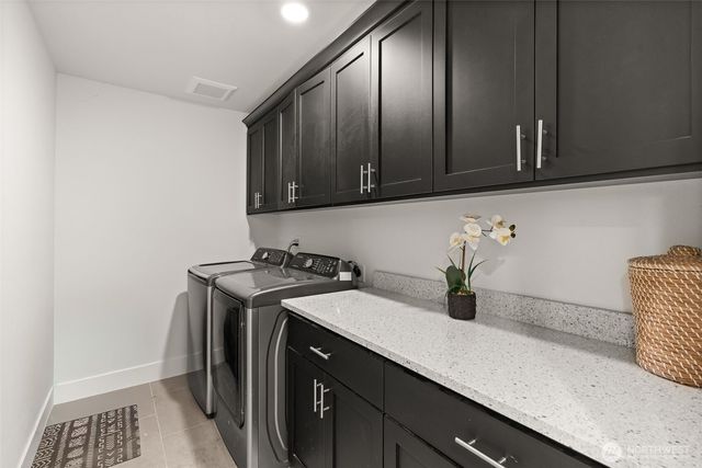 7708 Zircon Drive SW, Lakewood, WA 98489