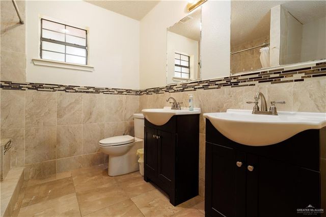 7016 El Lucero Lane, Palmview, TX 78572