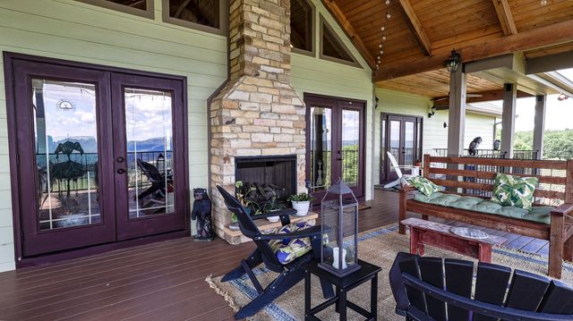 13242 Brockdell Road, Pikeville, TN 37367