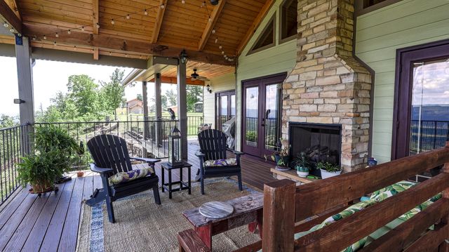 13242 Brockdell Road, Pikeville, TN 37367