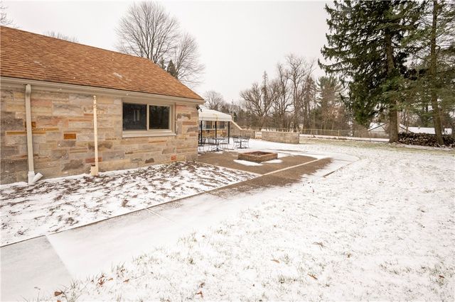 235 Highview Avenue, Indiana Twp, PA 15238