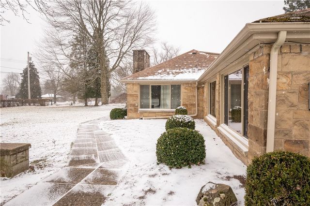 235 Highview Avenue, Indiana Twp, PA 15238