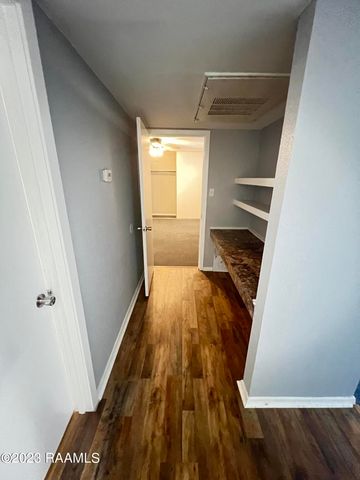 1301 Saint John Street 204, Lafayette, LA 70506