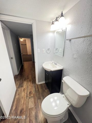 1301 Saint John Street 204, Lafayette, LA 70506