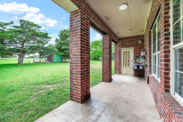 1915 Lillian Avenue, Glenn Heights, TX 75154