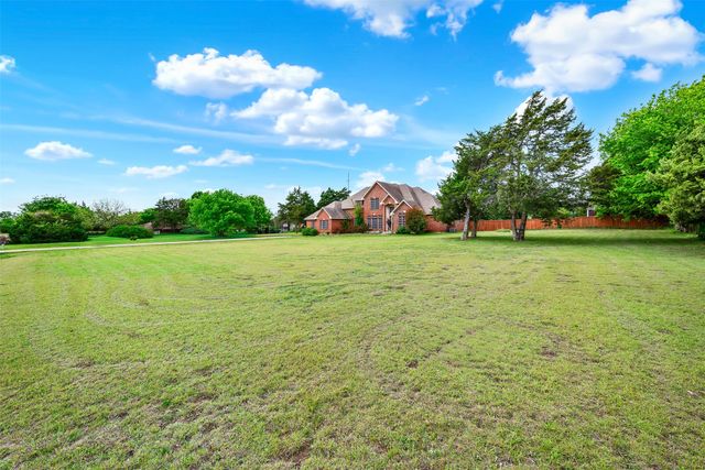 1915 Lillian Avenue, Glenn Heights, TX 75154