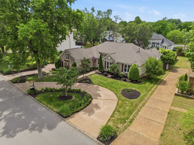 5006 Langford Pass, Old Hickory, TN 37138