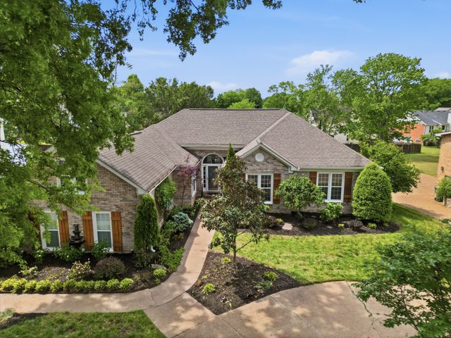 5006 Langford Pass, Old Hickory, TN 37138