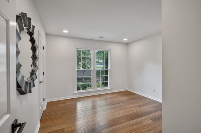 5006 Langford Pass, Old Hickory, TN 37138