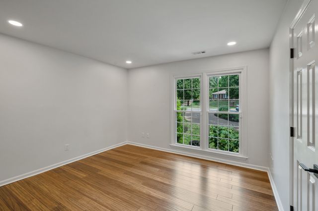 5006 Langford Pass, Old Hickory, TN 37138