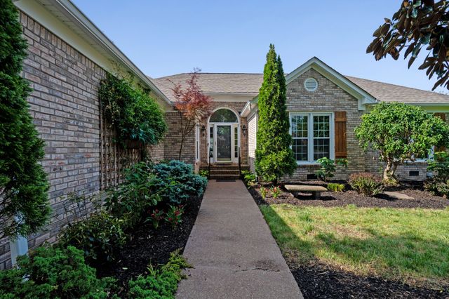 5006 Langford Pass, Old Hickory, TN 37138