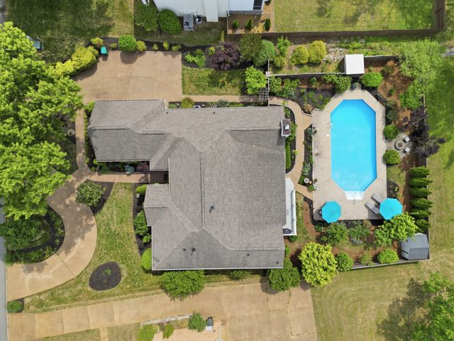 5006 Langford Pass, Old Hickory, TN 37138