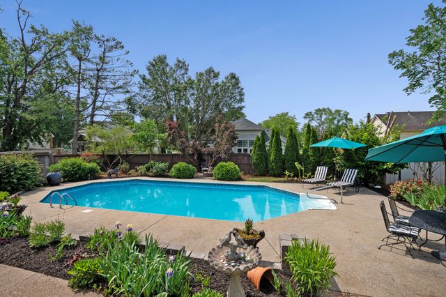 5006 Langford Pass, Old Hickory, TN 37138
