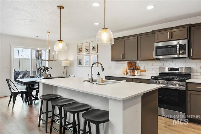 1971 Cashel St, Middleton, ID 83644