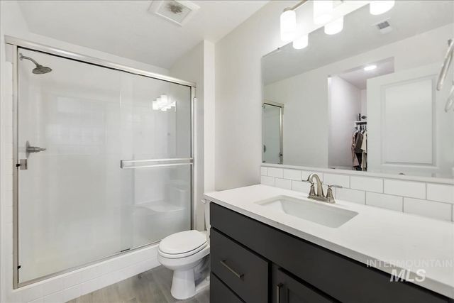 1971 Cashel St, Middleton, ID 83644