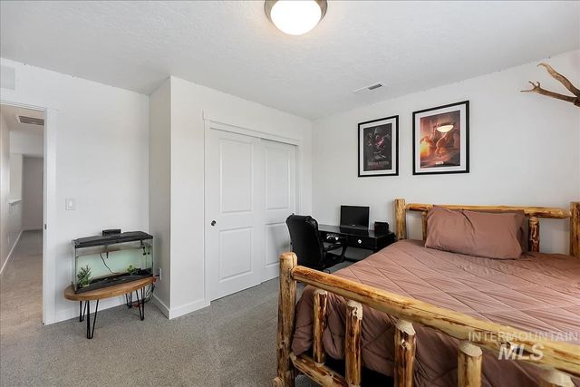 1971 Cashel St, Middleton, ID 83644