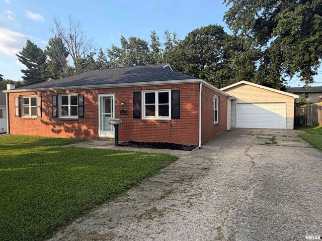 405 GRANT Road, Marquette Heights, IL 61554