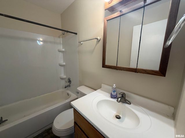 405 GRANT Road, Marquette Heights, IL 61554