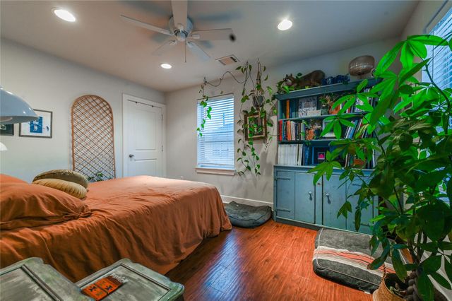 1308 Ruthven Street B, Houston, TX 77019