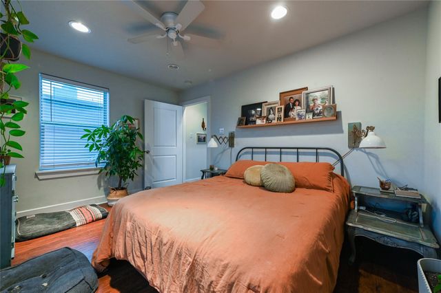 1308 Ruthven Street B, Houston, TX 77019