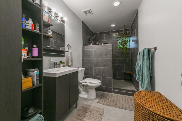1308 Ruthven Street B, Houston, TX 77019