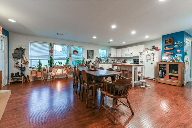 1308 Ruthven Street B, Houston, TX 77019
