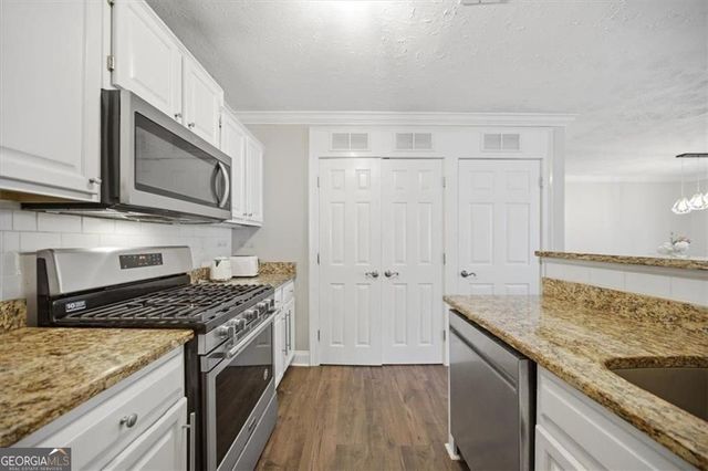 1381 Keys Crossing Drive NE, Brookhaven, GA 30319