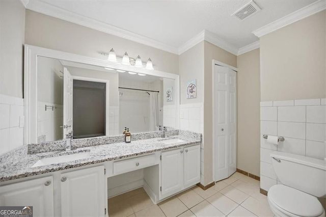 1381 Keys Crossing Drive NE, Brookhaven, GA 30319