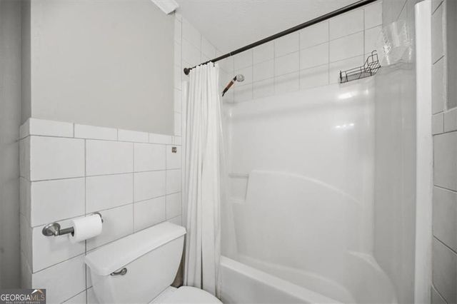 1381 Keys Crossing Drive NE, Brookhaven, GA 30319