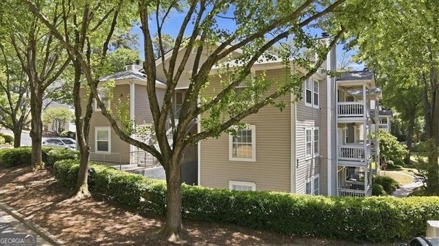 1381 Keys Crossing Drive NE, Brookhaven, GA 30319