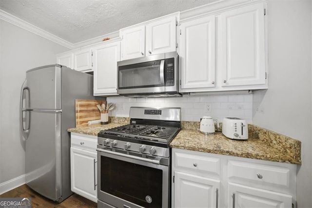 1381 Keys Crossing Drive NE, Brookhaven, GA 30319