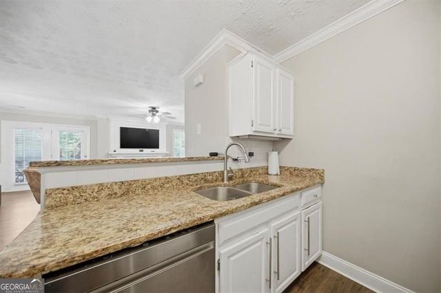 1381 Keys Crossing Drive NE, Brookhaven, GA 30319