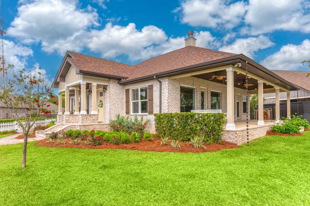 950 Harrelson Drive, Fort Walton Beach, FL 32547