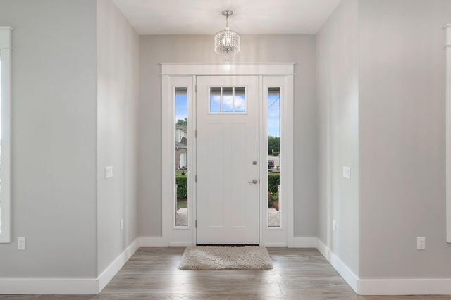 950 Harrelson Drive, Fort Walton Beach, FL 32547