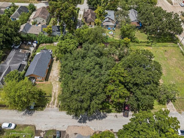 4705 Siegel Street, Houston, TX 77009