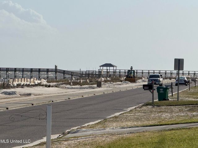 202 Vacation Lane, Waveland, MS 39576