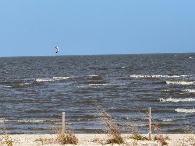202 Vacation Lane, Waveland, MS 39576