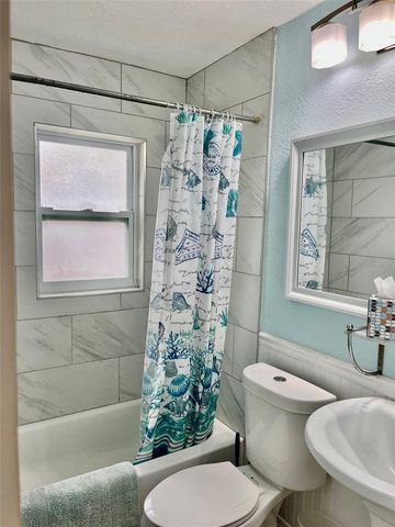 2475 47TH STREET S, St Petersburg, FL 33711