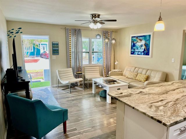 2475 47TH STREET S, St Petersburg, FL 33711