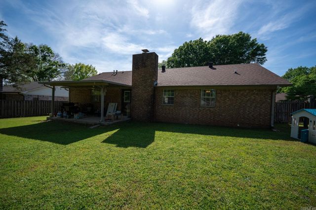 6 Sedgefield Drive, Conway, AR 72034