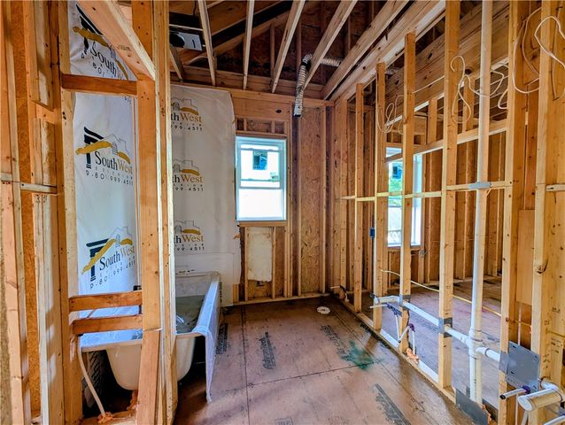 408 Marina Bay Drive, Seneca, SC 29672