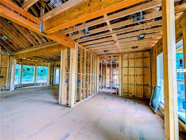 408 Marina Bay Drive, Seneca, SC 29672