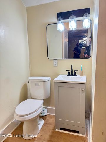 1913 Duncan St, Louisville, KY 40203