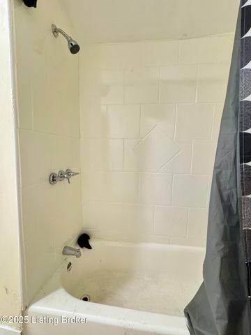 1913 Duncan St, Louisville, KY 40203