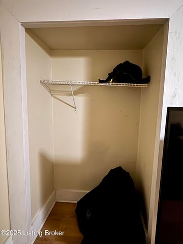 1913 Duncan St, Louisville, KY 40203