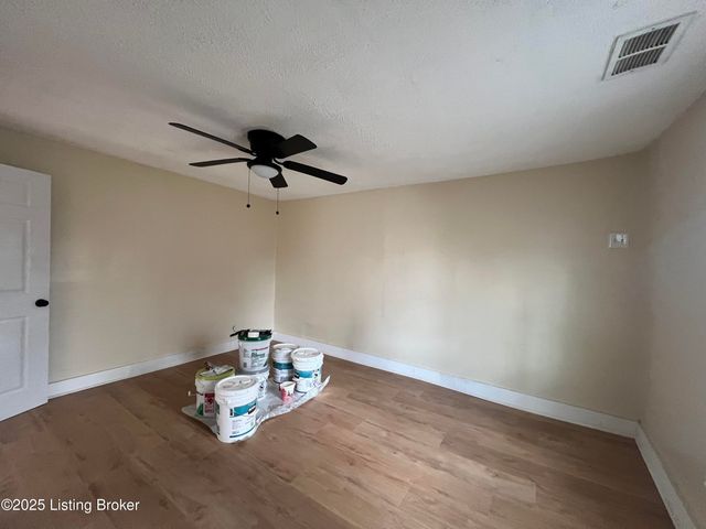 1913 Duncan St, Louisville, KY 40203