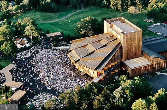 1505 SNUGHILL CT, Vienna, VA 22182