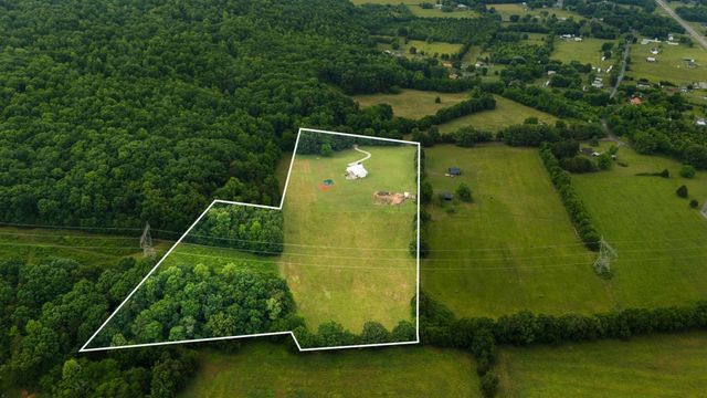 6866 Daus Mountain Road, Whitwell, TN 37397