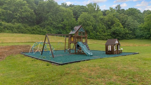6866 Daus Mountain Road, Whitwell, TN 37397